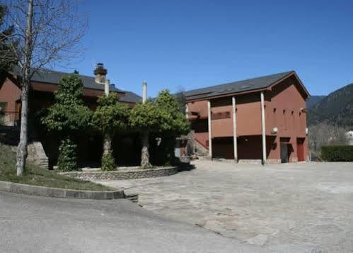 Alberg Escola De Piraguisme De ซอร์ต ภายนอก รูปภาพ